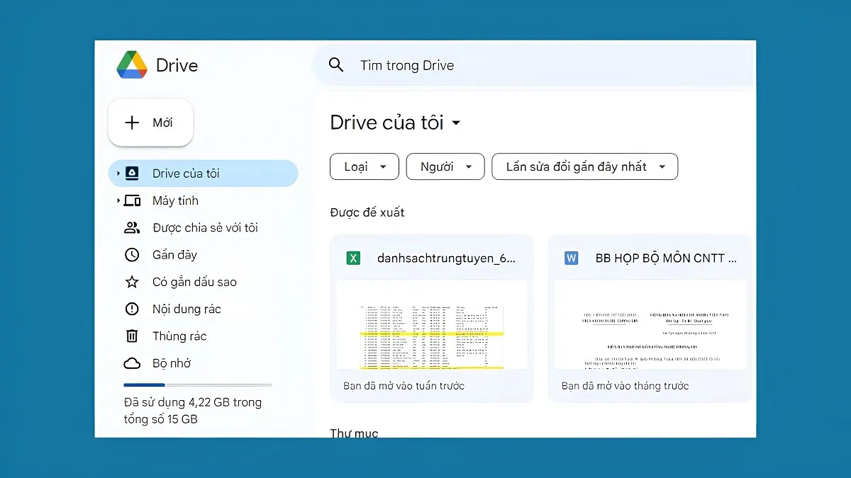 Giao diện Google Drive trên máy tính để tải tệp