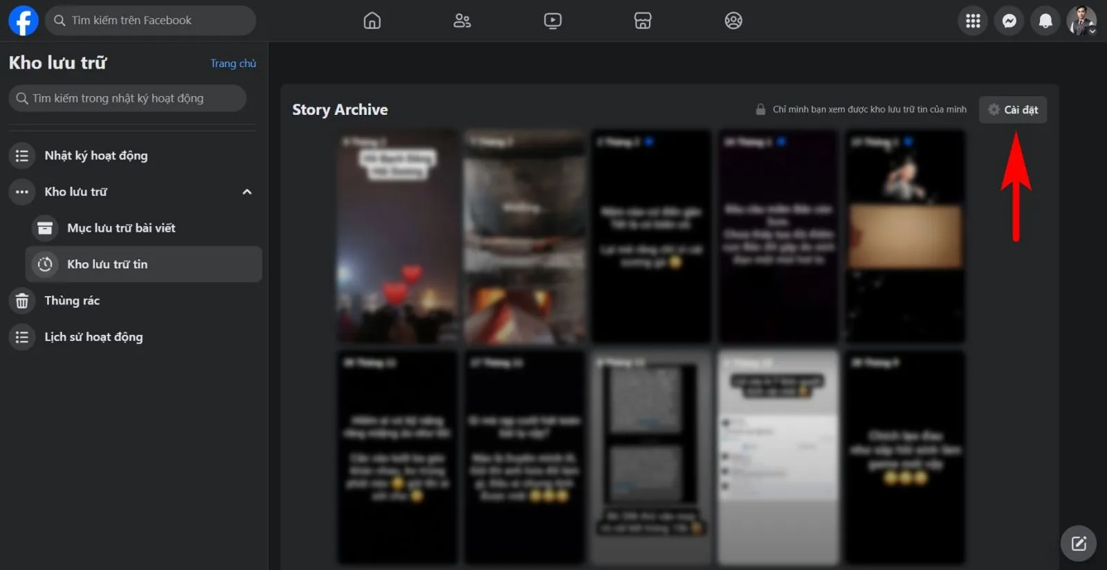 Giao diện hiển thị các tin story đã lưu trữ trên Facebook web, cho phép người dùng xem và tìm kiếm video để tải về
