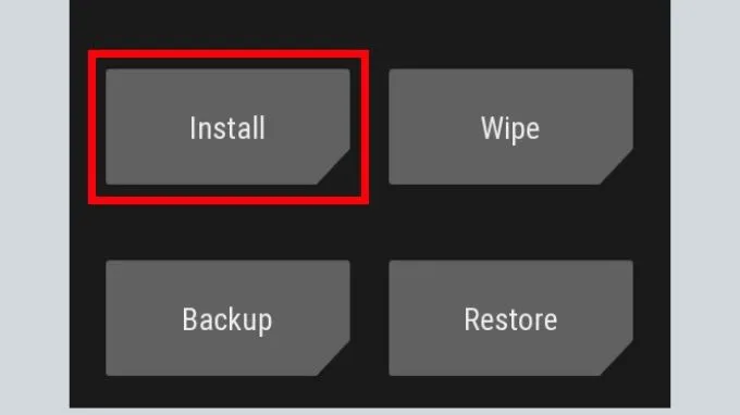 Giao diện Recovery Mode (chế độ phục hồi) trên điện thoại Android, nơi người dùng thực hiện các thao tác quan trọng như sao lưu và xóa dữ liệu trước khi flash ROM tùy chỉnh.