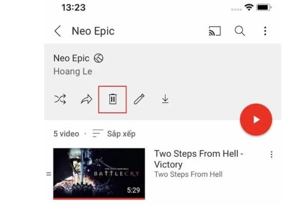 Màn hình quản lý danh sách phát trên điện thoại, cho thấy các tùy chọn chỉnh sửa, bao gồm cả video đã tải qua cách tải video từ youtube trackid sp-006