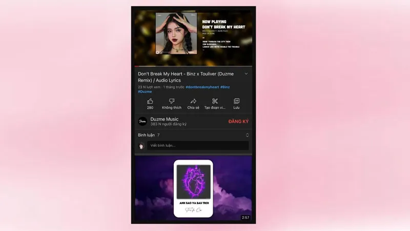 Mở ứng dụng YouTube và chọn video cần tải, bước đầu tiên trong cách tải video từ YouTube vào thẻ nhớ