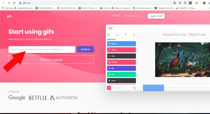 Dán URL video YouTube vào GIFS.com để chuyển đổi và tải video trên YouTube và lưu dưới dạng GIF