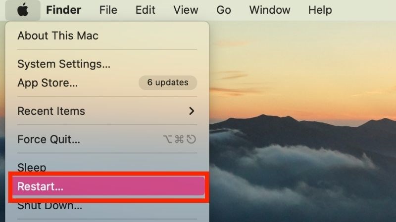 Chọn Shut down từ Apple Menu để tiến hành đặt lại NVRAM/PRAM và SMC