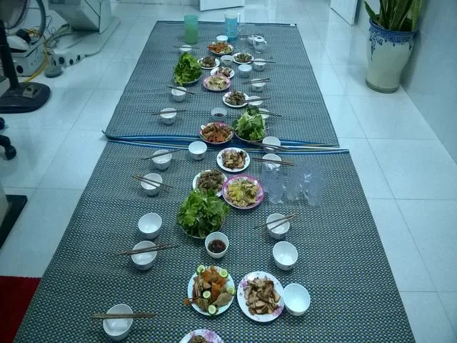 Ảnh chụp chi tiết một vật thể, minh họa khả năng lưu trữ ảnh và video, những dữ liệu cần được quản lý hiệu quả trên thẻ nhớ.