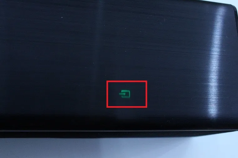 Bật tính năng TV Sound Connect của loa thanh Samsung (Đèn xanh lục)