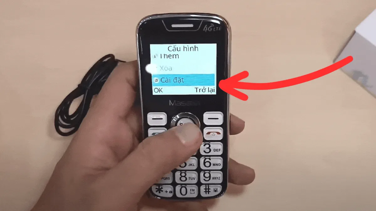 Bước 2 để cài nhạc chuông: Chọn mục Cài đặt và Điều chỉnh âm lượng