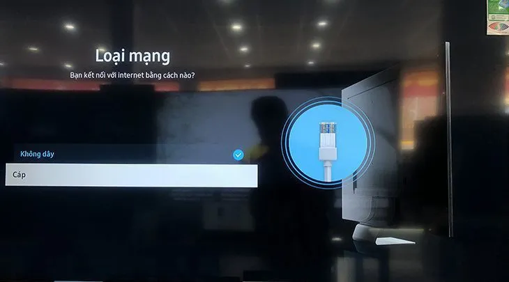 Cách kết nối mạng LAN cho tivi Samsung