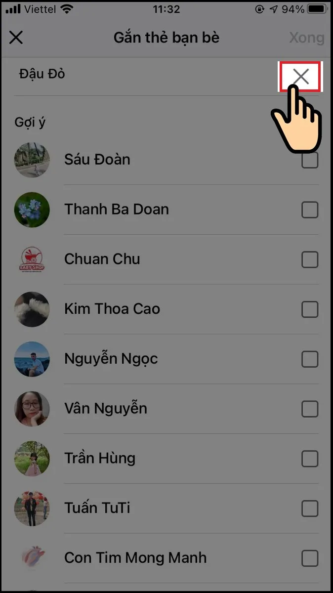 Chọn tên người muốn bỏ thẻ và bỏ thẻ bằng cách ấn vào dấu X