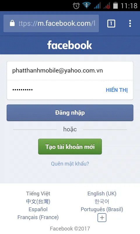 Đăng nhập Facebook bằng trình duyệt Chrome trên điện thoại để bắt đầu quá trình tải video làm ảnh bìa fanpage