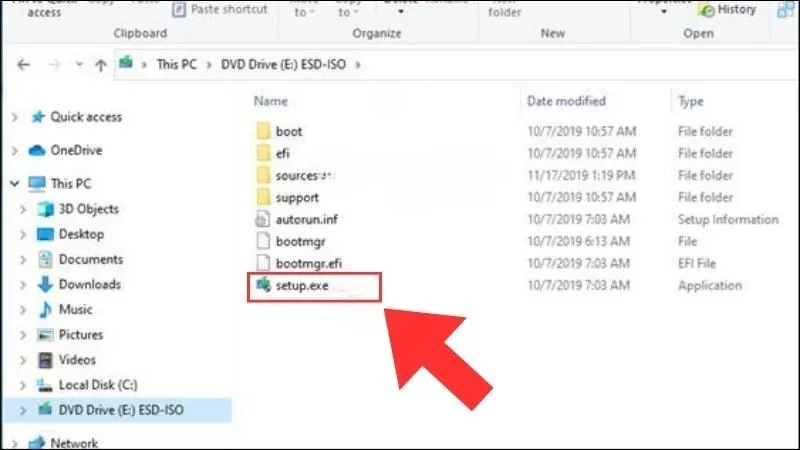 Hãy nhấn chuột trái hai lần vào file