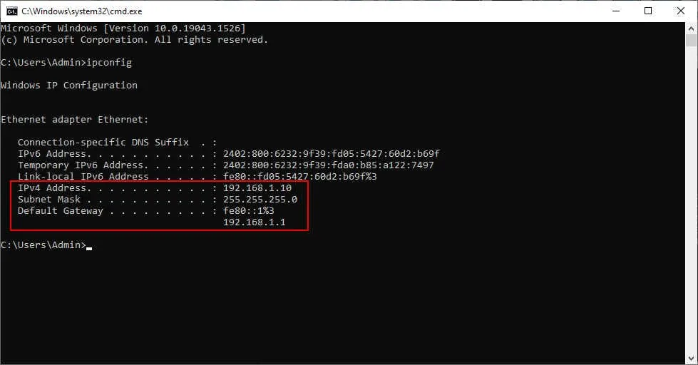 Hộp thoại Command Prompt hiện ra, bạn nhập lệnh ipconfig rồi nhấn Enter