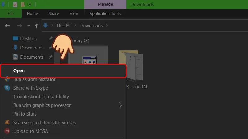 Khởi động trình cài đặt bằng cách bấm chuột phải vào file mới tải về và chọn Open