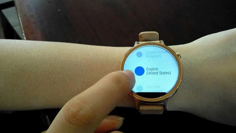 Hướng dẫn chi tiết cách cài đặt đồng hồ thông minh với điện thoại Android và iPhone: Nền tảng kết nối toàn diện