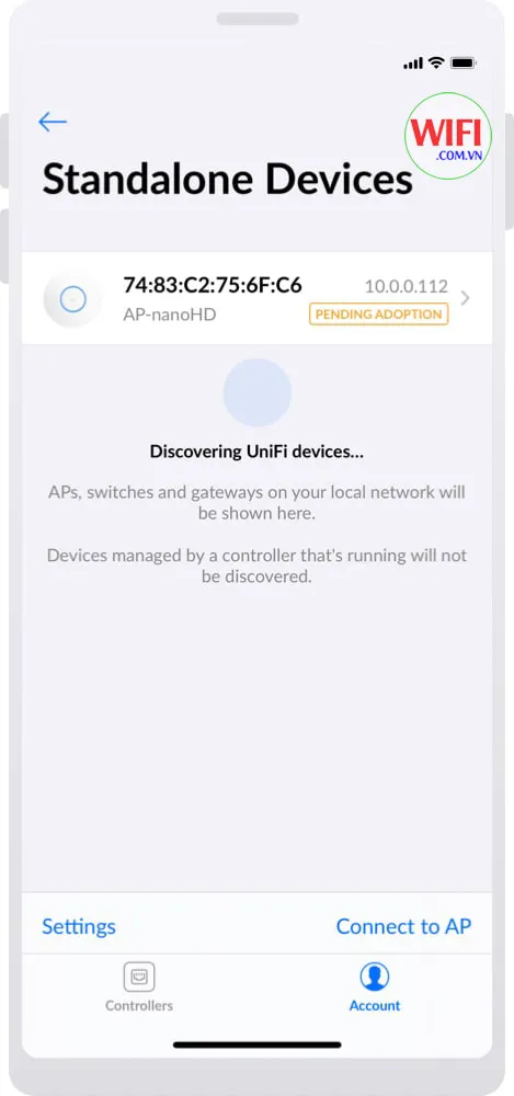Màn hình hiển thị bộ phát mới với trạng thái Pending Adoption (Chờ nhận dạng)