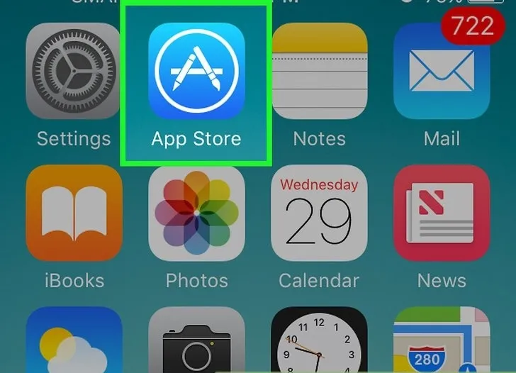 Mở ứng dụng App Store trên iPhone để tải ứng dụng và công cụ hỗ trợ