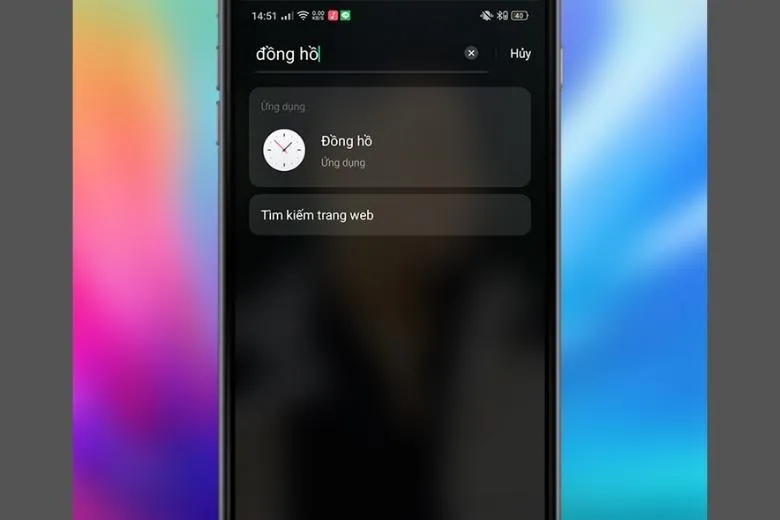 Mở ứng dụng Đồng hồ để cài nhạc chuông báo thức