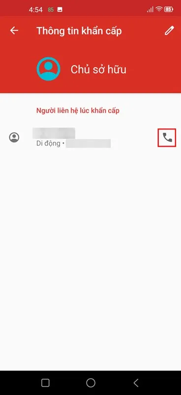 Người cứu hộ sẽ thấy số điện thoại khẩn cấp và có thể nhấn Gọi ngay lập rức