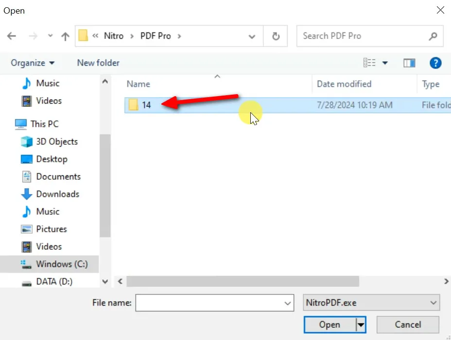 Người dùng mở thư mục phiên bản, ví dụ là '14' trong hướng dẫn