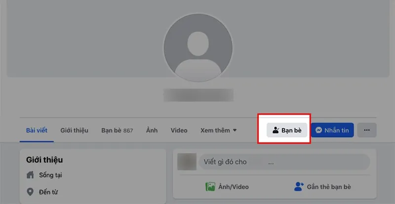 Nhấn vào trang cá nhân của người mà bạn muốn xóa, hủy kết bạn > Nhấn vào biểu tượng Bạn bè