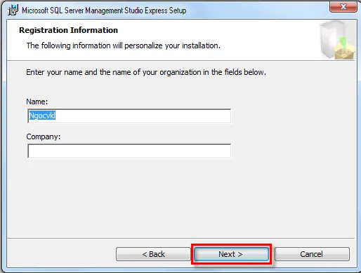 Nhập thông tin người dùng và công ty khi cài đặt SQL Server Management Studio 2005