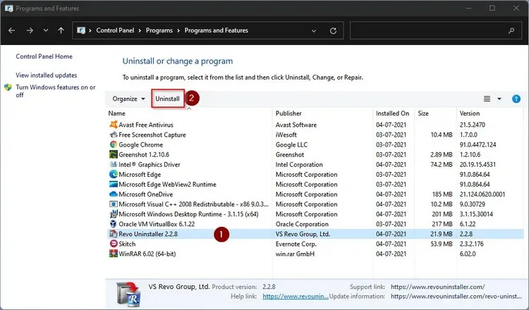 Sử dụng Programs and Features trong Control Panel để gỡ phần mềm khi cài máy tính