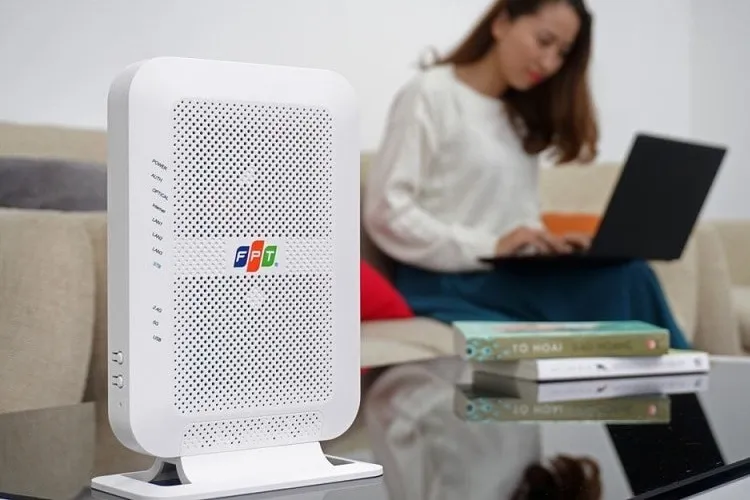 Hướng Dẫn Chi Tiết Cách Cài Lại Mật Khẩu WiFi FPT Qua Ứng Dụng và Trình Duyệt Web