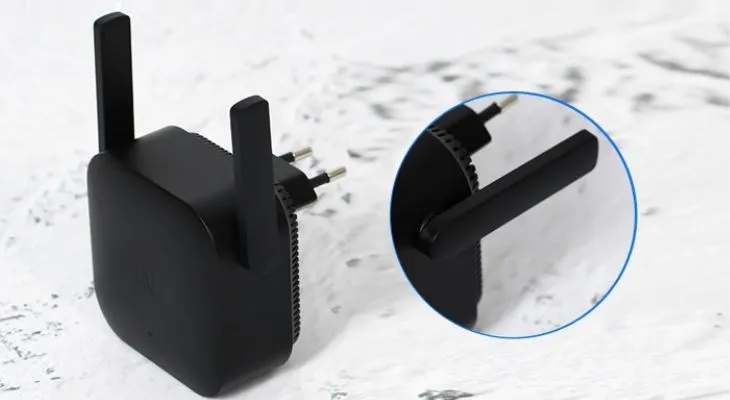 Thiết kế 2 ăng-ten của cục kích sóng Wifi Mi Pro giúp tối ưu hóa hiệu suất.