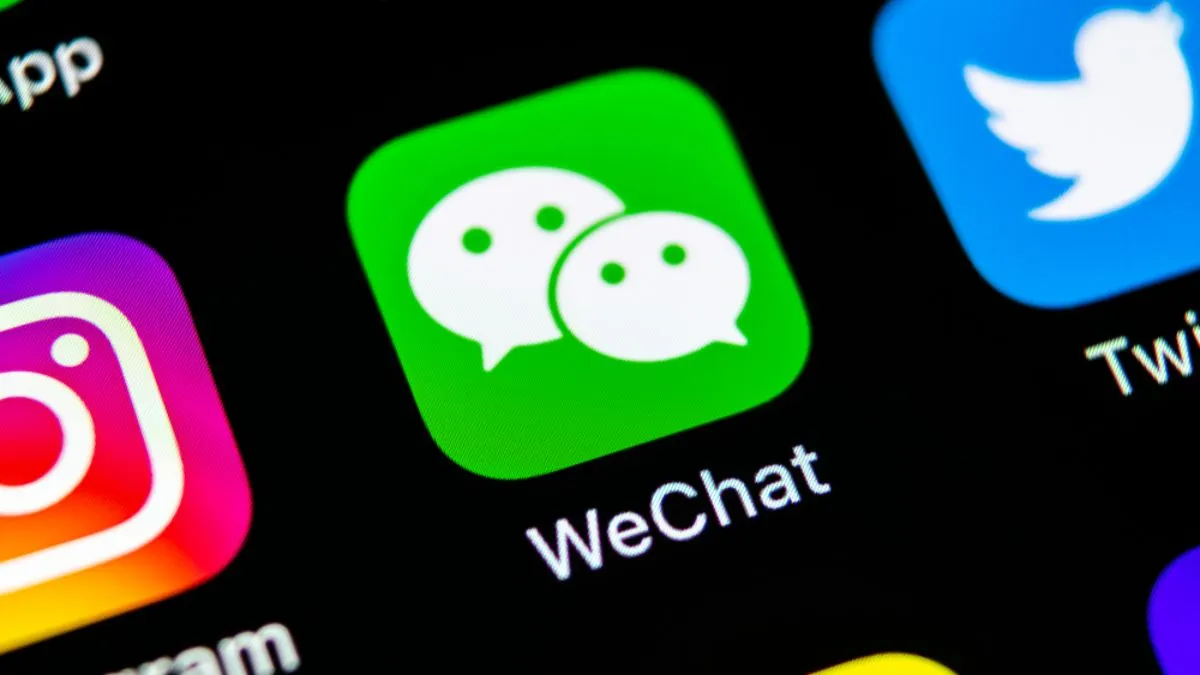 Hướng Dẫn Chi Tiết Cách Cài Đặt WeChat Trên iPhone Mới Nhất 2025: Từ A Đến Z