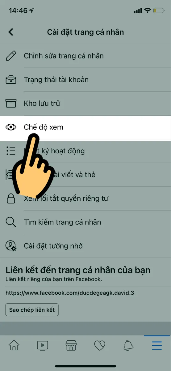 Bước 2 điện thoại: Chọn Chế độ xem để xem trang Facebook với tư cách